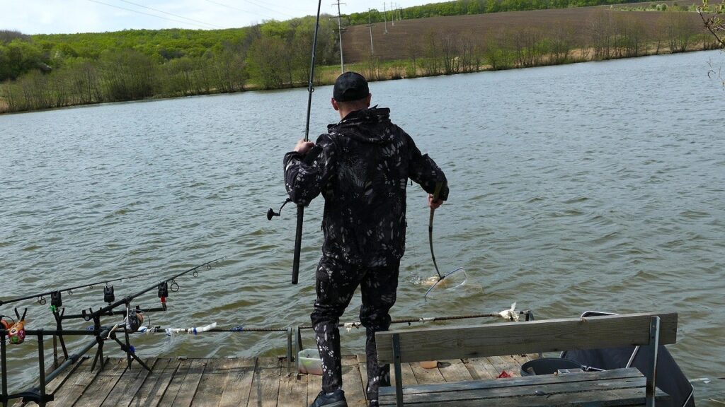 Рыбалка на пруду Архангельское