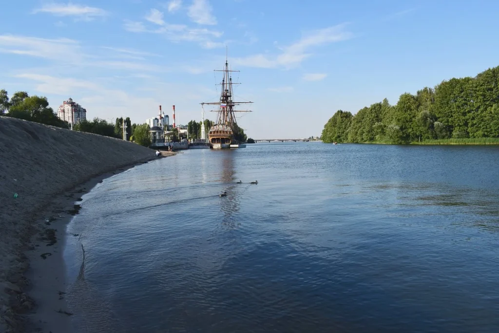 Река Воронеж и водохранилище